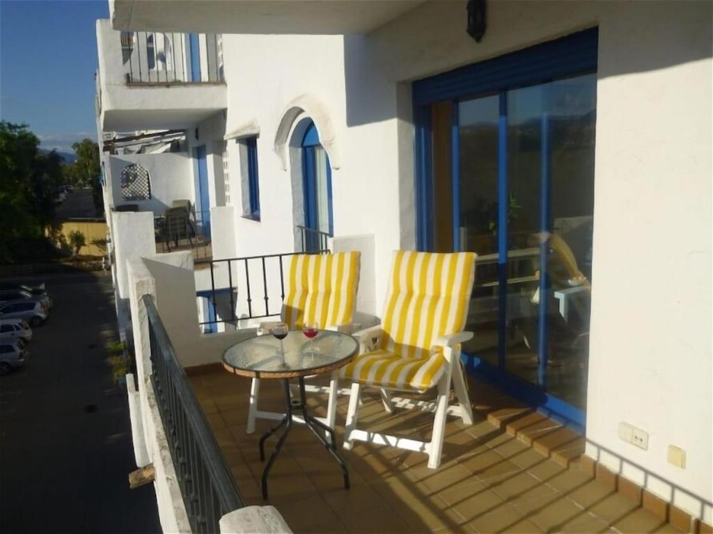 28 Mikonos Playa In Puerto De La Duquesa 2 Bed 2 Bath Apartment Ideally Located To The Beach & Marina Кастильо-де-Сабинильяс Экстерьер фото